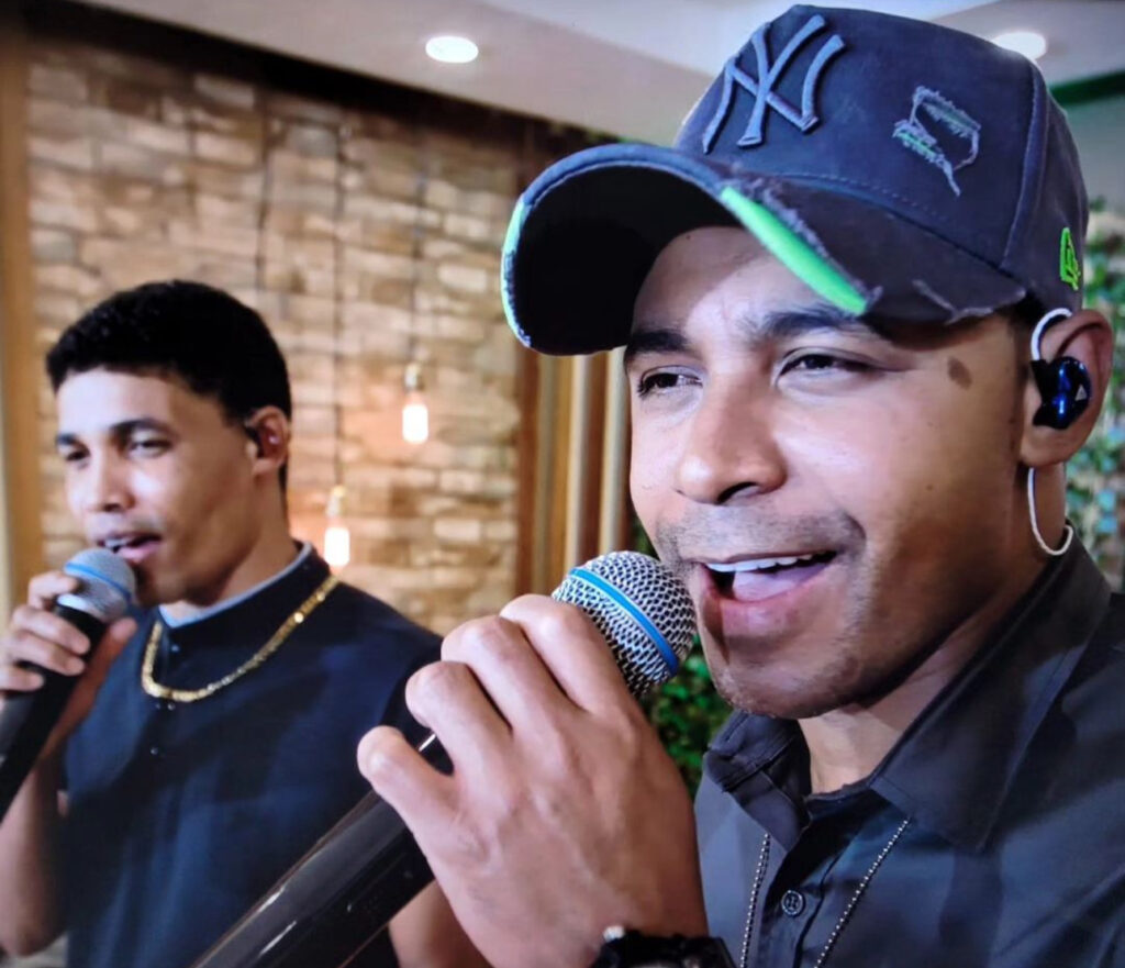 Hamilton e Ailton: Dos Palcos de Minas ao Cenário Nacional do Sertanejo