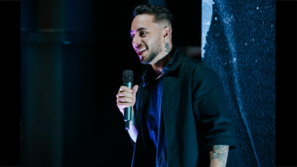 SP: Gabriel Sartori Realiza Primeiro e Maior  Treinamento de Inteligência Emocional para Barbeiros do Mundo