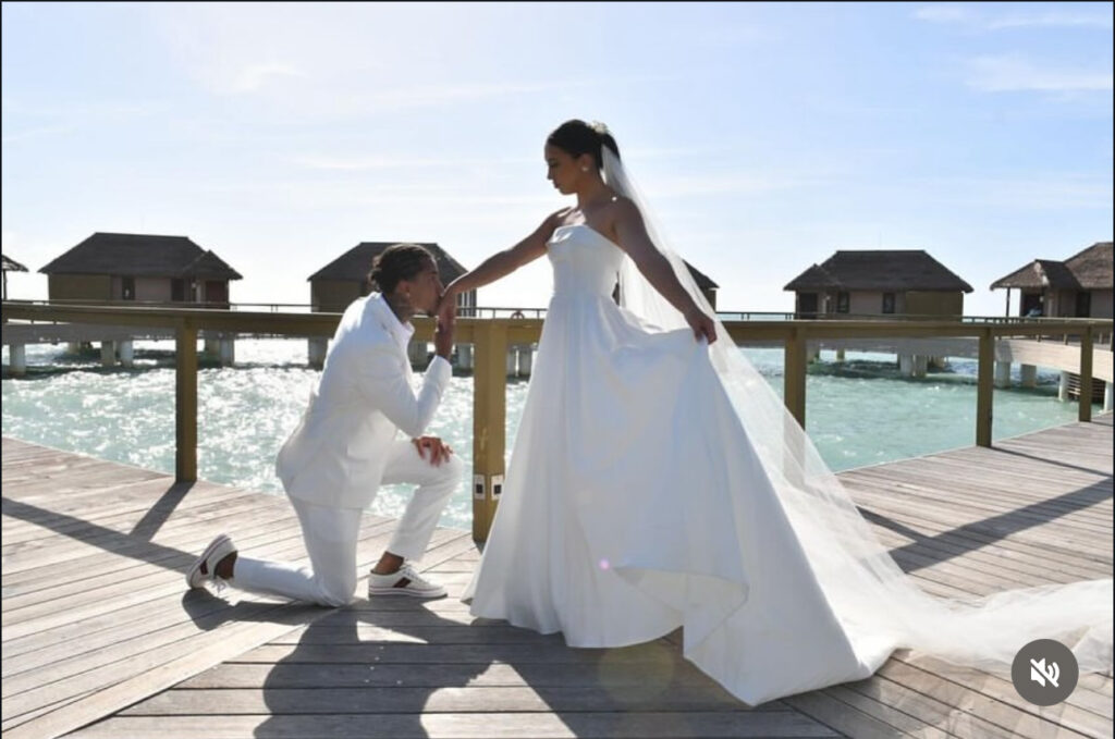 Às escondidas: MC Livinho e Byanca Gabarron celebram casamento e surpreende fãs