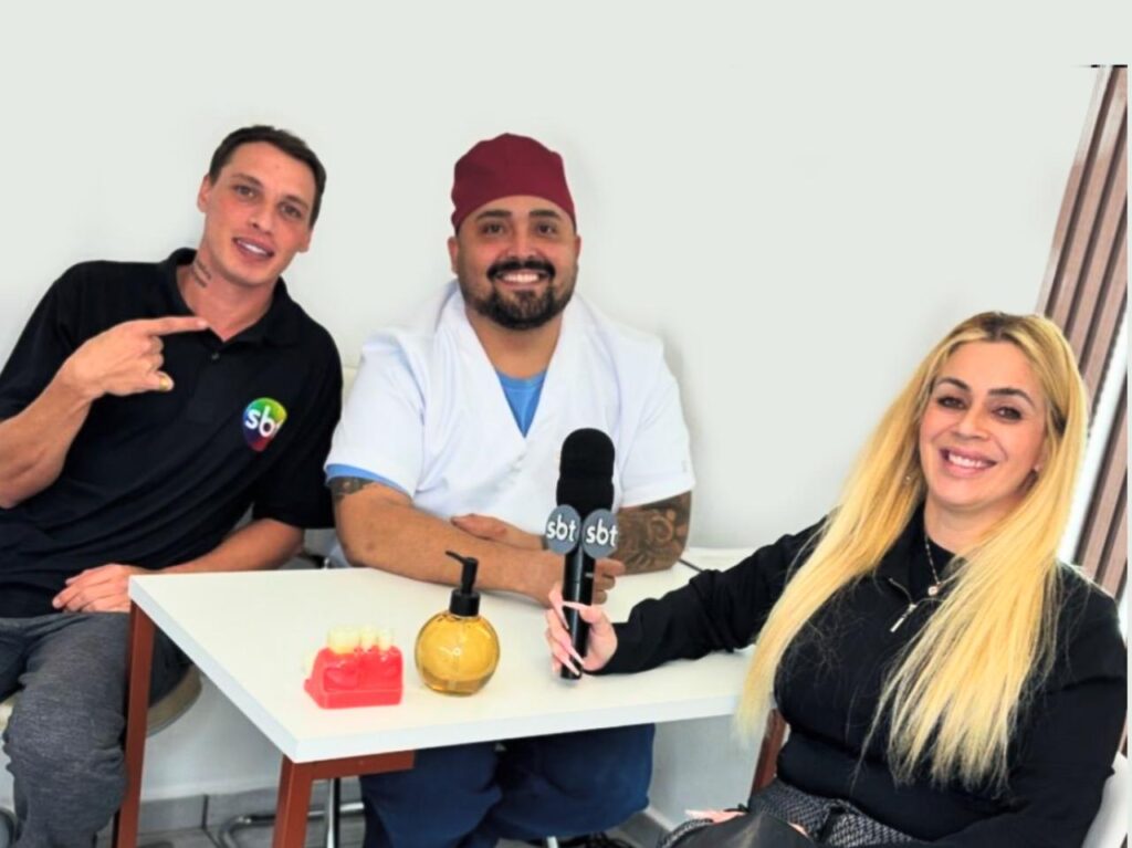 Dentista das celebridades: Dr. Murilo Alencar é a principal escolha em estética dentária.