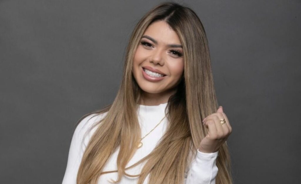 Elisa Ponte lança livro “Transforme Dor em Felicidade”