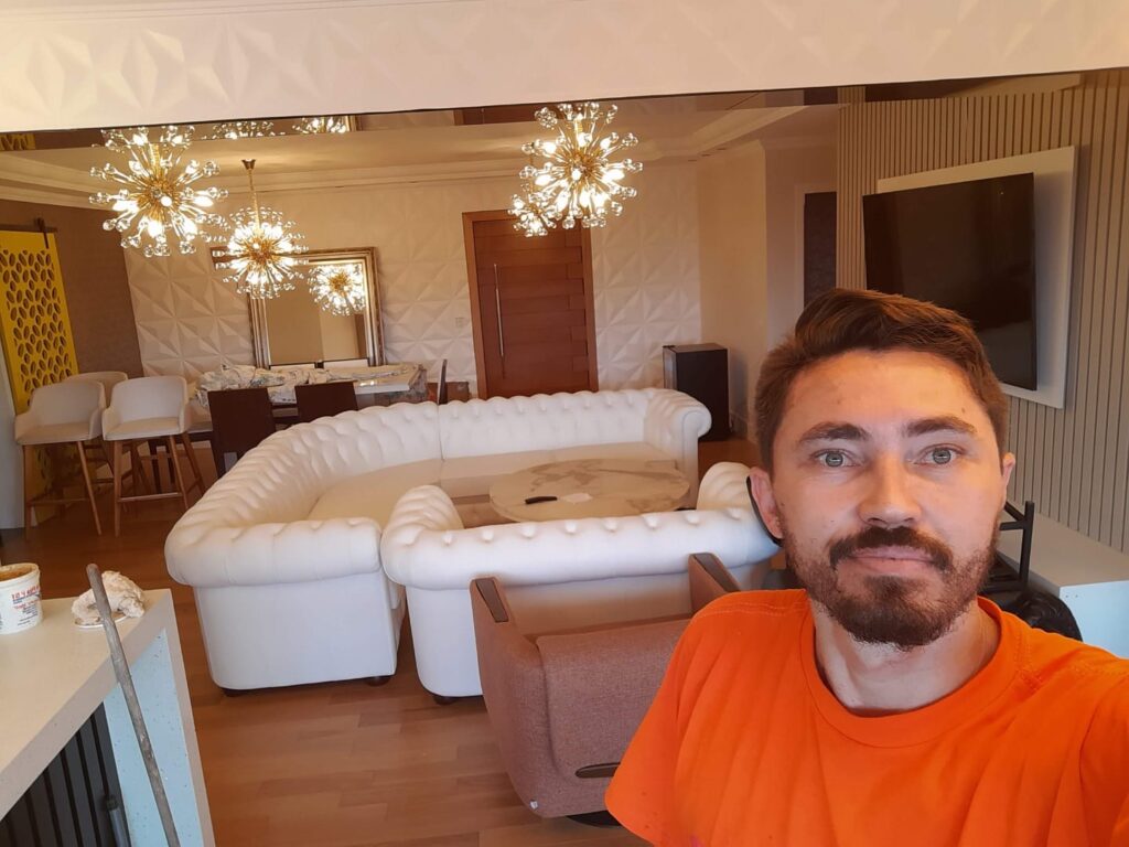 Marco, o Mestre dos Pisos Marco, o Mestre dos Pisos