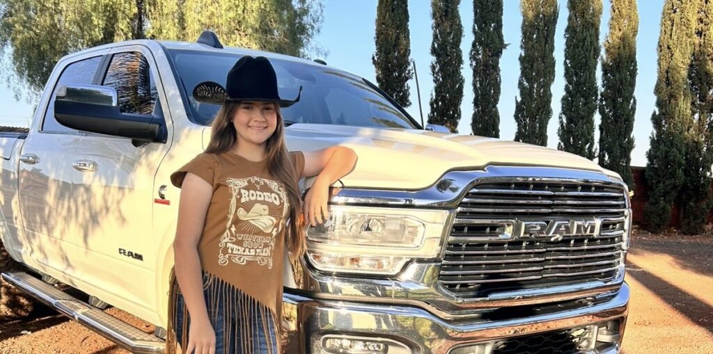 Nathalia Serena: A Talento Mirim que Brilha no Cenário Musical Brasileiro