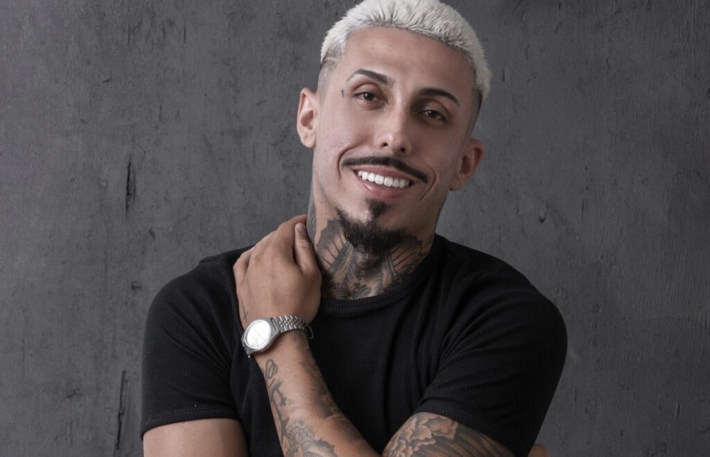 Vittor Alves: A Estrada para o Reconhecimento Musical