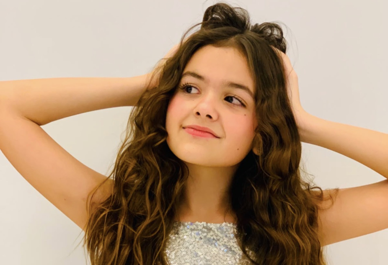 Valentina Salazar se destaca como jovem promessa da música infantojuvenil Valentina Salazar se destaca como jovem promessa da música infantojuvenil